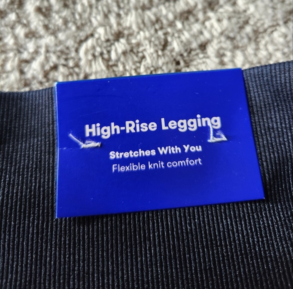 JoyLab Short Black High Rise Leggings Size L - Picture 6 of 8